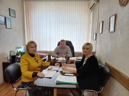 Директор ТФ № 6 Людмила Рыбак посетила «ЦРБ» в Пролетарском районе