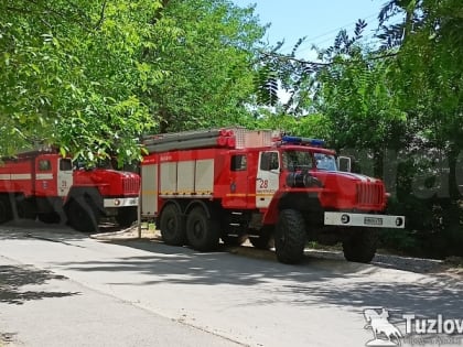 В станице Кривянской под Новочеркасском пожарные предотвратили пожар в частном доме