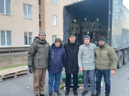 Без всякой указки, по зову сердца