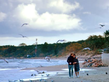 Сериал «Оффлайн» с Никитой Ефремовым и Полиной Максимовой выходит 27 апреля