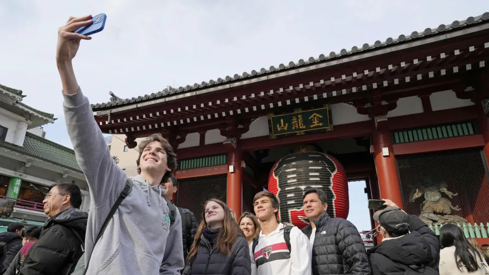 Japan tourism: Record 33 million foreign visitors welcomed in first 11 months of 2024