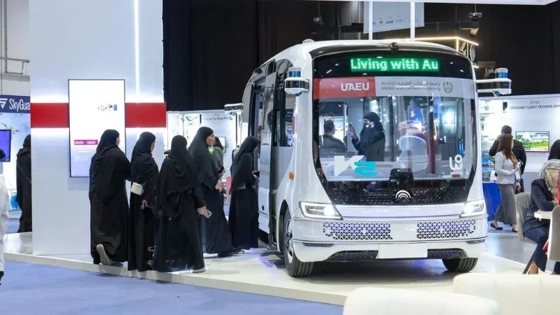 K2 and WeRide Unveil Autonomous Bus Partnership at UMEX 2026