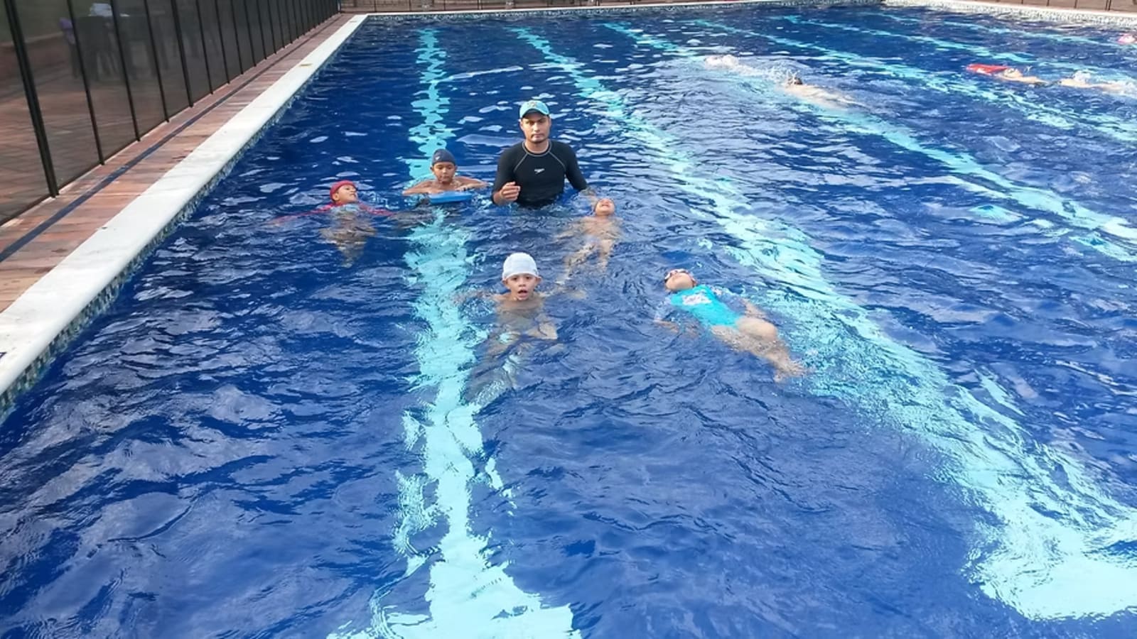 Piscina 1