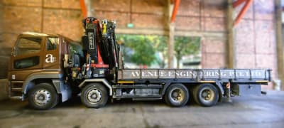 Lorry crane operations