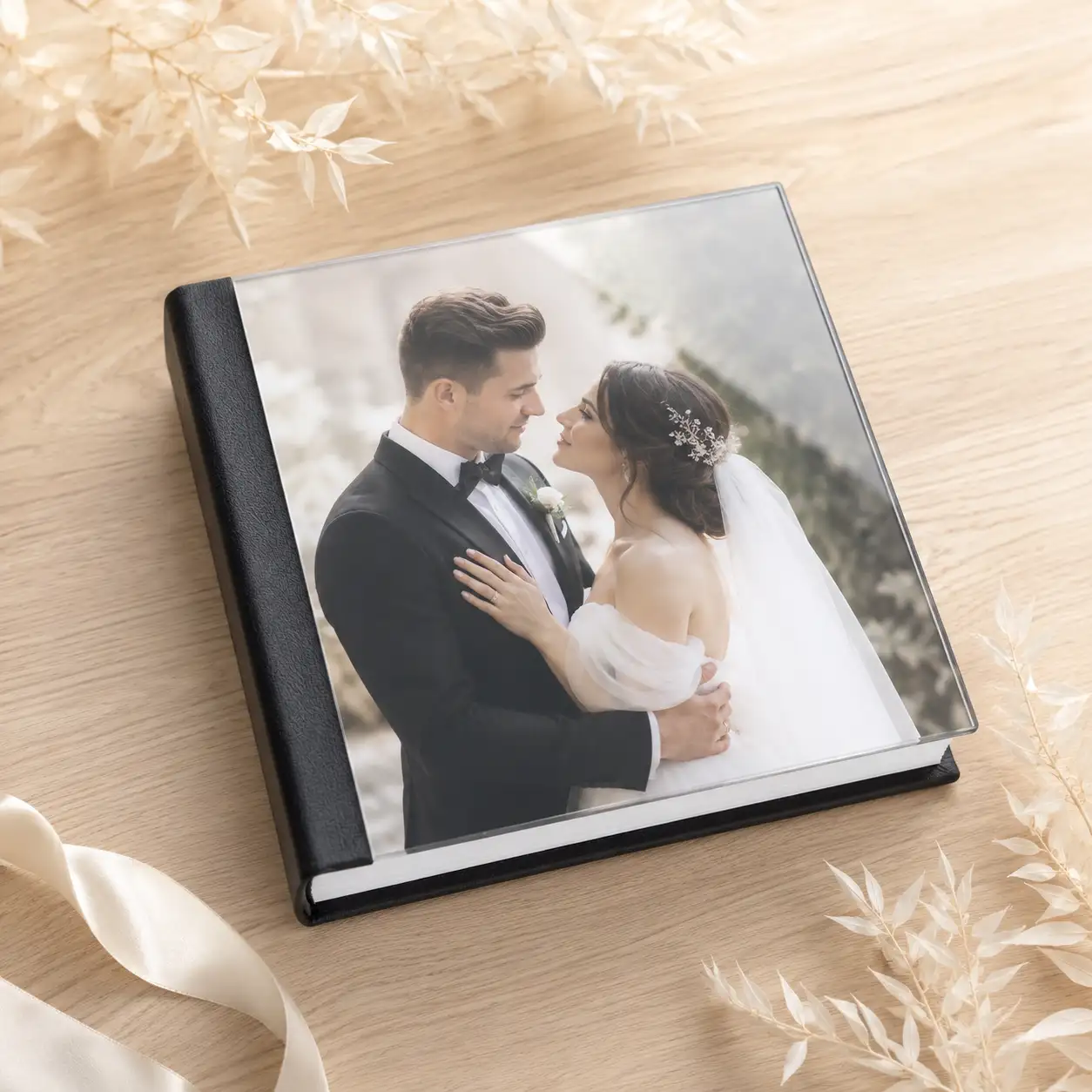 Acrylic glass cover photo album