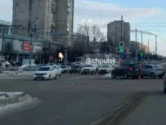 В Ульяновске на одном перекрестке произошли сразу две аварии