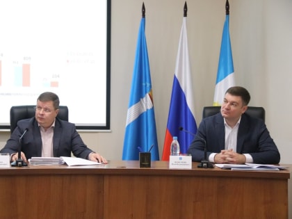 Илья Ножечкин требует устранить неисправность работы уличного освещения у социальных объектов города