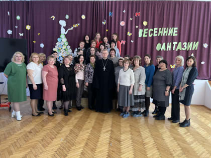 Выпускники курсов повышения квалификации получили дипломы