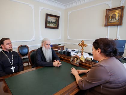 Митрополит Лонгин встретился с министром искусства и культурной политики Ульяновской области