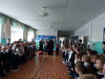 В Октябрьском лицее подведены итоги конкурса «Пасхальная радуга»