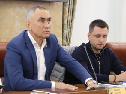 Депутаты Гордумы утвердили кандидатуры на присвоение звания «Почётный гражданин города Ульяновска» и занесение в «Золотую книгу Почёта города Ульяновска»