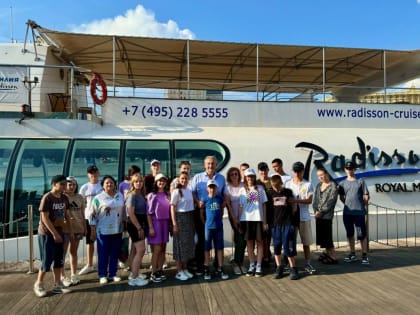 При поддержке «Единой России» воспитанники ульяновского детдома побывали на экскурсии в Москве