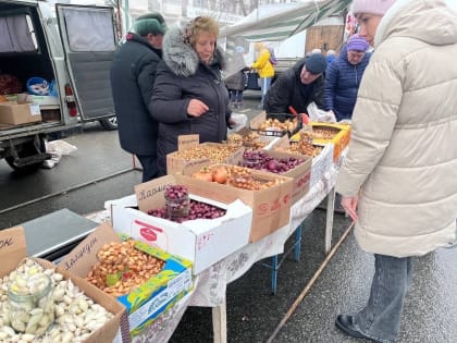На прошедшей ярмарке в Ленинском районе было продано продукции почти на 8 млн рублей