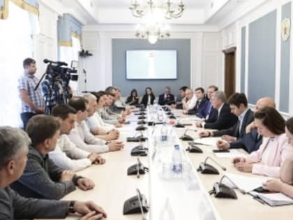 Алексей Русских поручил подготовить законопроект, устанавливающий льготы для плательщиков налога на недвижимое имущество, в связи с повышением кадастровой стоимости