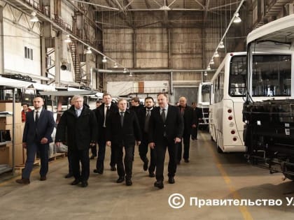 Министр транспорта Российской Федерации Виталий Савельев ознакомился с проектами авиа- и машиностроения Ульяновской области