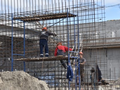 Строительство транспортного узла для подъезда с улицы Ульяновской к «минаевскому» мосту выполнено на 60%