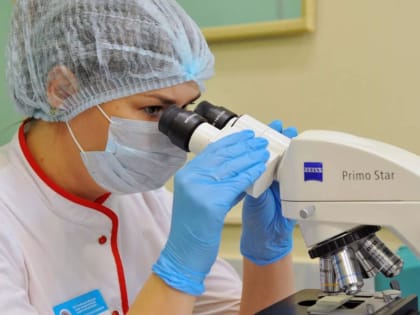 Специальные социальные выплаты получат еще около 3 тысяч работников медучреждений