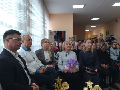 «Единая Россия» наградила педагогов центра реабилитации инвалидов