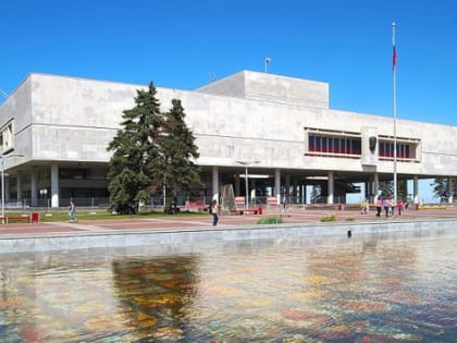 В Ульяновске за 4,359 млрд рублей реконструируют Мемцентр