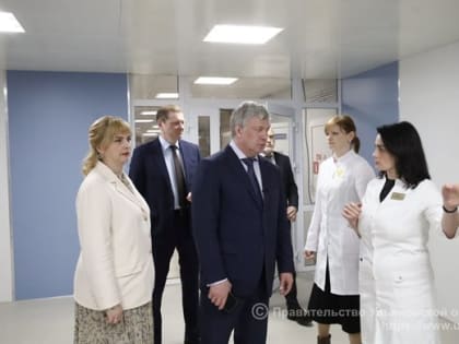 Алексей Русских проконтролировал ход ремонта областной детской больницы