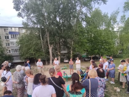Во дворе дома № 26 на улице Кольцевой хотят установить новую детскую площадку