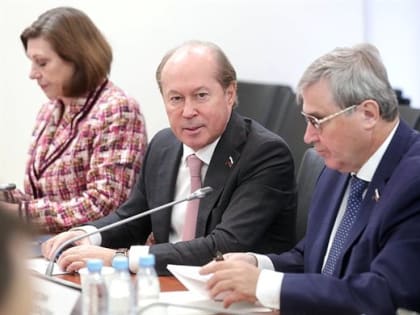 Владимир Кононов: «В главном финансовом документе страны заложены значительные средства на поддержку науки и высшего образования»