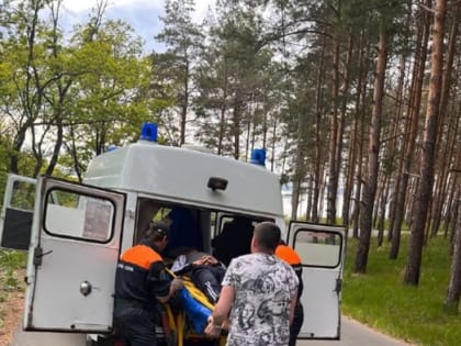 Юноша упал с велосипеда на волжском спуске и получил черепно-мозговую травму