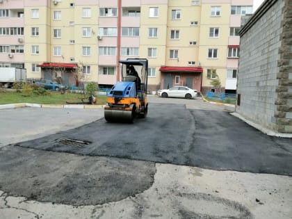 В Ульяновске продолжаются работы по восстановлению асфальтового покрытия