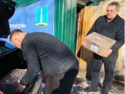 УАЗ, лекарства и продукты. Ульяновцы отправили очередной гуманитарный груз военнослужащим