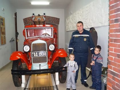 Пожарный из Тушны борется за звание «Папа года 2023»