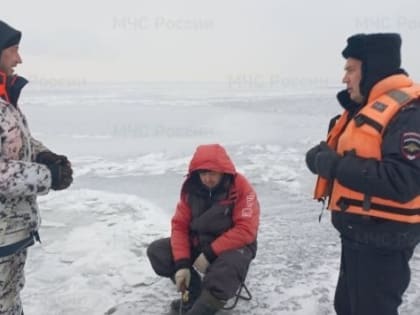 Ульяновцам напомнили правила безопасности на льду