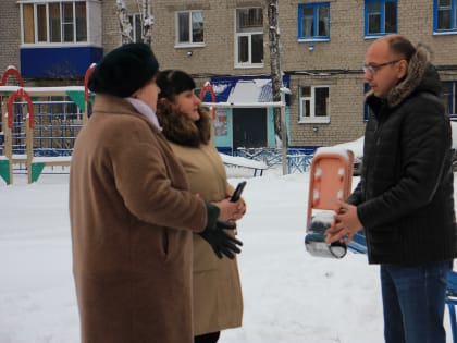 На округе депутата Ульяновской Городской Думы Майиса Дадашова обновили детскую площадку
