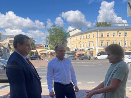 Болдакин прогулялся по центру Ульяновска после критики со стороны губернатора Русских