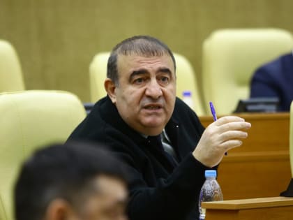 Не по масти мандат. Как в ЗСО разжаловали двух депутатов за одно заседание