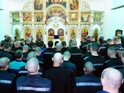 В учреждениях регионального УФСИН состоялся крестный ход со святыми мощами епископа Димитрия Ростовского