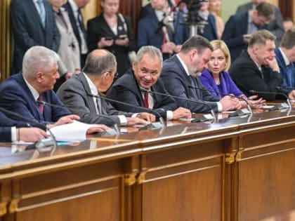 Россияне смогут получать информацию из МФЦ через приложение «VK Мессенджер»