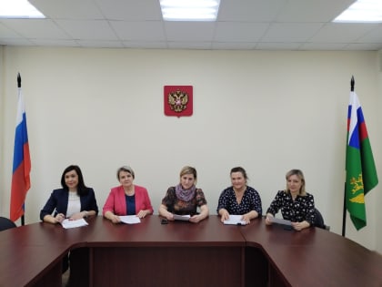 6 февраля 2023 г. в Управлении Минюста России по Ульяновской области состоялась рабочая встреча с участием представителя Ассоциации территориальных общественных организаций Ульянов