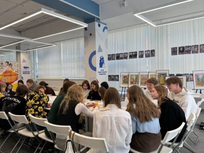 «Единая Россия» организовала встречу ульяновской молодежи с представителями бизнеса