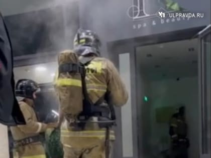 «Дым дошел до 17 этажа». В Доме на Минаева сгорела сауна