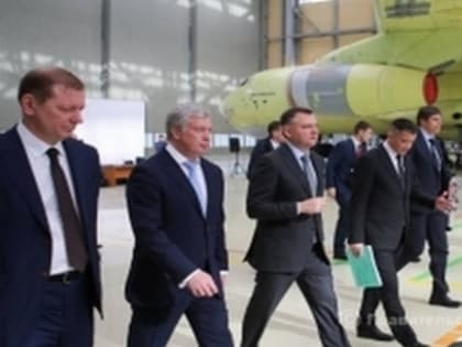 Алексей Русских и глава ОАК Юрий Слюсарь обсудили вопросы развития кадрового потенциала филиала ПАО «Ил»-Авиастар в Ульяновске