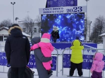 Мастер-классы, выступления ростовых кукол и праздничные программы. В Ульяновске отмечают сочельник