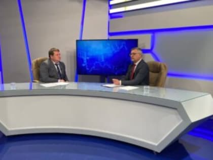 Отопсезон, зарплаты дорожников и монтаж нового коллектора на Гая: Александр Болдакин в эфире ульяновского ТВ ответил на вопросы горожан