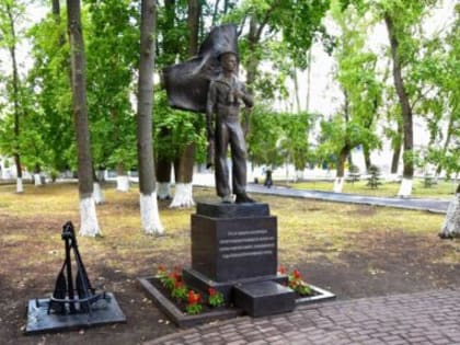 Глава города Александр Болдакин поздравил военных моряков и ветеранов флота с профессиональным праздником