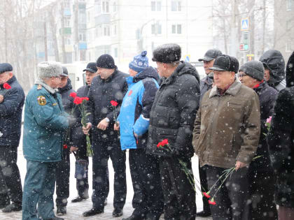 В Ульяновске почтили память ликвидаторов катастрофы в Чернобыле