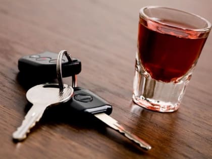 Пьяного водителя отправили на два года в колонию и конфисковали автомобиль