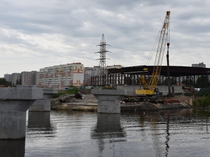 На новом мосту в створе улиц Шевченко – Смычки приступили к возведению опоры № 7