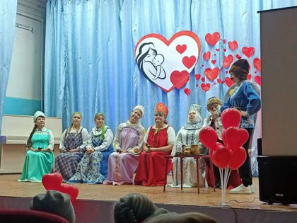 В Зеленой Роще мамам подарили концерт