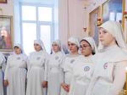 Студентки медицинского колледжа УлГУ получили свидетельства об окончании программы «Сестра милосердия»