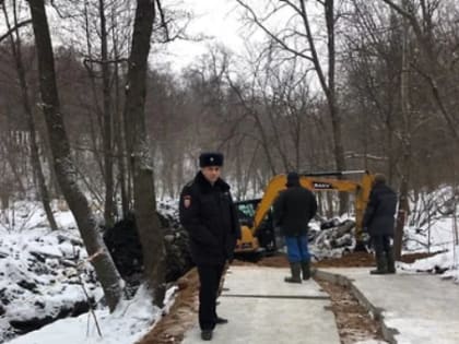 Роща испытала сопротивление