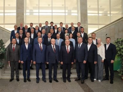 Алексей Русских поздравил депутатов Законодательного собрания Ульяновской области с избранием на ответственные посты